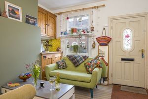 Photo 5- click for photo gallery